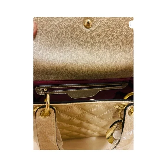 Elegant Gold Quilted Mini Bag - Picture 5 of 8